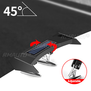 Feu arrière solaire 12V mini universel à LED pour aileron de voiture, clignotant d'avertissement étanche avec capteur, accessoires modifiés - Product Image 4