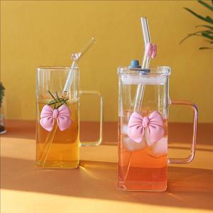 Yuyang bonito rosa arco retângulo copos de vidro com tampa e palha resistente ao calor caneca de vidro com design personalizado decoração meninas presente - Product Image 6
