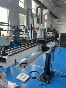 آلة القولبة بالحقن R09WDS5P مع محركات مؤازرة كاملة وأذرع آلية خطية. - Product Image 4