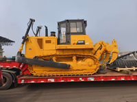 Bulldozer sur chenilles B230, 240 ch, capacité de nivellement de 7,8 m³, poids de 24 540 kg avec ripper arrière, haute efficacité opérationnelle