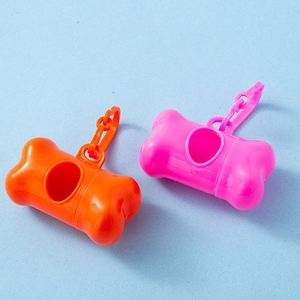 Porte-sacs à crottes pour chien en plastique en forme d'os, écologique, avec logo personnalisé imprimé, 7 couleurs au choix, design personnalisé - Product Image 4