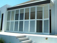Usine directement vente taille personnalisée extérieur en aluminium persienne obturateur pour Windows métal plantation volets