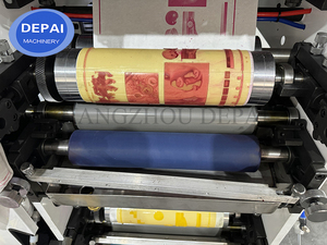 Multi Colors 5 Colors Roll to Roll UV IR Dryer Machine d'impression automatique d'étiquettes flexographiques avec Delam/relam - Product Image 4