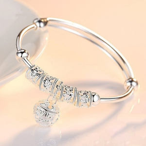 Bracelet G76 en gros pour femme, motif clochette porte-bonheur, perles fantaisie, bracelet jonc pour femme - Product Image 1