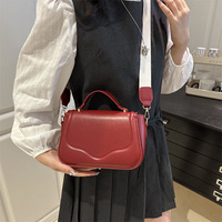 Nouveau Sac à Main Tendance pour le Travail, Sac Bandoulière Polyvalent pour les Sorties et les Loisirs, Sac Selle