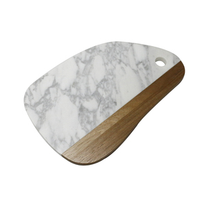 <span class=keywords><strong>Planche</strong></span> à découper en bois naturel de maison marbre et acacia pour <span class=keywords><strong>fromage</strong></span> charcuterie saucisse collation avec trou de suspension - Product Image 4