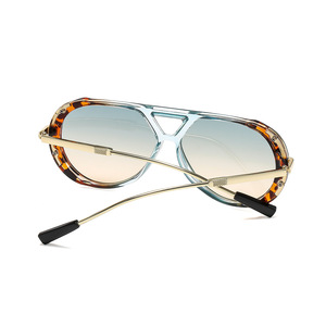 Women Round <b>Sunglasses</b> Full Rim <b>Gradient</b> Lenses UV400 Fashion Decoration Adult - Product Image 3
