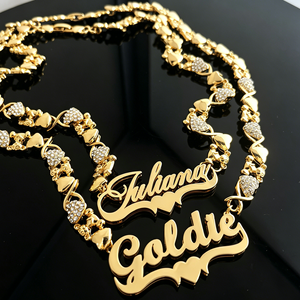 Collana con Doppia Targhetta Personalizzata Placcata in Oro 18k con Cuore e Orsacchiotto, Gioiello Personalizzato per Donna - Product Image 6