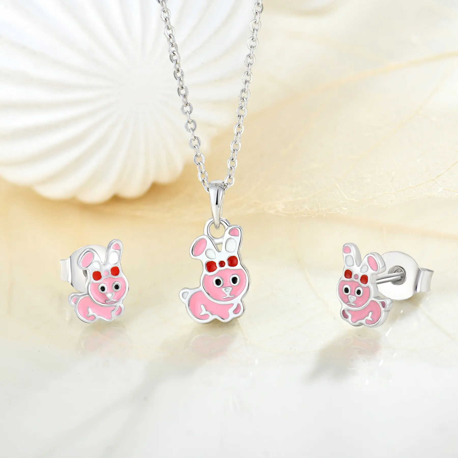 Ciondoli e orecchini di maiale rosa argento di lusso personalizzati OEM set di gioielli di gioielleria raffinata per regalo da donna