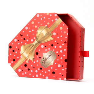 Caja de Ropa Reutilizable de Papel Rígido Reciclable Ecológica de Lujo de Alta Gama con Logotipo Personalizado, Cierre Magnético y Laminación Brillante - Product Image 5