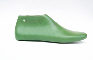 Zapatillas Planas de Plástico para Hombre - Product Image 4