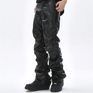 <span class=keywords><strong>Pantaloni</strong></span> larghi personalizzati e rilassati <span class=keywords><strong>pantaloni</strong></span> neri da motociclista Multi tasche Streetwear impilati <span class=keywords><strong>pantaloni</strong></span> in <span class=keywords><strong>finta</strong></span> <span class=keywords><strong>pelle</strong></span> Cargo da <span class=keywords><strong>uomo</strong></span> - Product Image 4