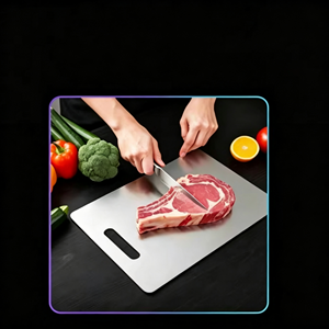 Juego de Tablas de Cortar Cuadradas de Acero Inoxidable HORECA, 3 Tamaños, con Orificio para Colgar, Resistentes, Aptas para Lavavajillas, Ligeras, para Cortar Alimentos - Product Image 4