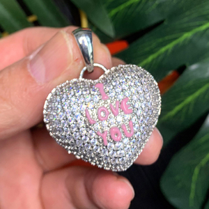 Collana con Ciondolo a Cuore Smaltato Rosa con Scritta 'I Love You' in Zirconia Cubica 5A, Gioiello Regalo per San Valentino 2023 - Product Image 1