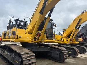 Excavatrice sur chenilles d'occasion Komatsu PC450LC, pelle hydraulique robuste pour la construction et les travaux de terrassement - Product Image 2