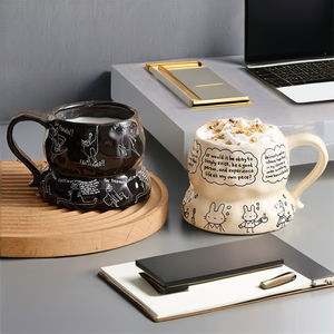 Taza de Café de Cerámica Irregular Hecha a Mano por Shimaier con Diseño Navideño Creativo y Divertido, Capacidad de 201-300 ml - Product Image 2