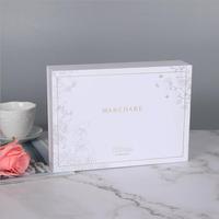 Boîte cadeau magnétique en carton rigide blanc de luxe personnalisée, imprimée UV, avec dorure à chaud, en forme de livre, emballage en matériaux recyclés