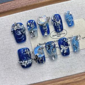 <span class=keywords><strong>Uñas</strong></span> Postizas al por Mayor, Hechas a Mano, Azules, con Pedrería Completa, Forma Almendrada Corta, Acrílicas, con Detalles de <span class=keywords><strong>Cielo</strong></span> Estrellado - Product Image 5