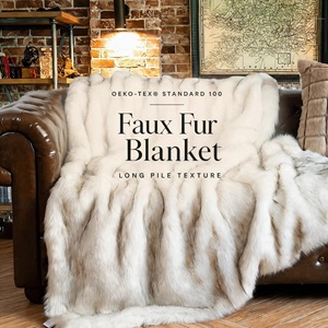 Couverture de Jeté de Luxe en <span class=keywords><strong>Fausse</strong></span> <span class=keywords><strong>Fourrure</strong></span> de Renard Blanche Style Européen Impression Teintée <span class=keywords><strong>Fausse</strong></span> <span class=keywords><strong>Fourrure</strong></span> <span class=keywords><strong>Plaid</strong></span> Luxueux pour l'Hiver - Product Image 1