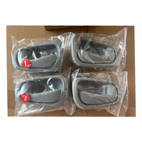 Poignée de porte intérieure de pièces automobiles pour Toyota Corolla 98-02 RH 69205-02050 LH 69206-02050 Poignée de porte de voiture