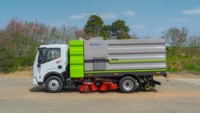 Camion balayeuse Dolica