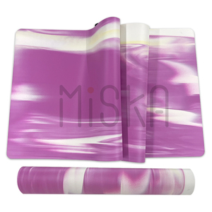 Tapete de Yoga y Pilates Personalizado de Goma Ecológica Antideslizante de la Marca Miska, Teñido Anudado Reciclado, PU 006, Rosa Natural Beige - Product Image 3