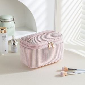 Ensemble de trousses de maquillage en velours côtelé polyester grande capacité, organiseur de <span class=keywords><strong>voyage</strong></span> portable avec fermeture éclair, style national pour femmes - Product Image 2
