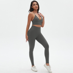 Roregal Nouveau Soutien-gorge sans couture couleur unie à bretelles réglables, dos sexy, col en V, pour fitness, yoga et sport - Product Image 3