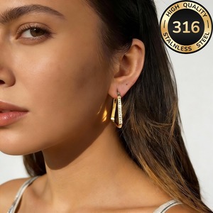 Boucles d'oreilles en or en forme de diamant, best-seller transfrontalier, avec diamants, style niche, luxe léger et sensation haut de gamme, très tendance - Product Image 1