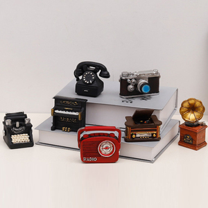 Regalos para niños y adultos, <span class=keywords><strong>objetos</strong></span> antiguos, cámara, fonógrafo, juguetes de resina en miniatura, regalos, adornos de decoración, Mini artesanías de resina/ - Product Image 1