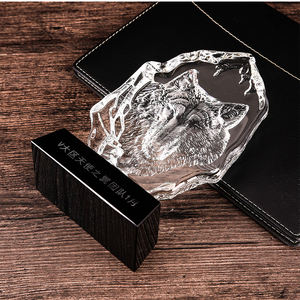 ถ้วยรางวัลคริสตัลรูปหัวหมาป่าสุดสร้างสรรค์,เหรียญรางวัลสำหรับเล่นกีฬาตามสั่งงานศิลปะที่ได้รับรางวัลพนักงานดีเด่นอุปกรณ์ตกแต่งบ้านภูเขาน้ำแข็งหัวหมาป่า - Product Image 6