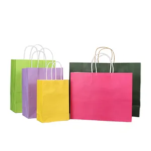 Logo personalizzato marrone bianco colorato riciclabile sacchetto di carta kraft shopping borse pape con manico