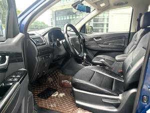 Pick-up Isuzu D-MAX 2020 1.9T 6AT Diesel d'occasion, conduite à gauche, 163 CV, 360 Nm, 4x4, différentiel blocable, barres de toit, caméra de recul, bien entretenu - Product Image 5
