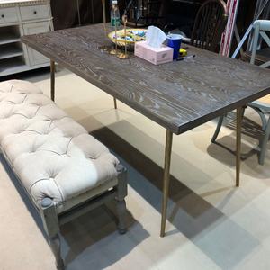 Banc ottoman rembourré antique en bois avec base de piano pour salon et salle à manger - Product Image 4