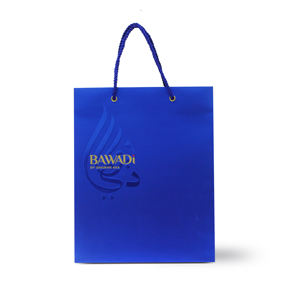 Bolsa de compras de regalo de lujo con diseño de logotipo personalizado impreso único de fábrica de alta calidad para ropa - Product Image 3
