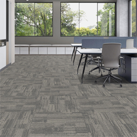 66x66 33x100 PP Bureau commercial Support non tissé Carreaux de tapis écologiques