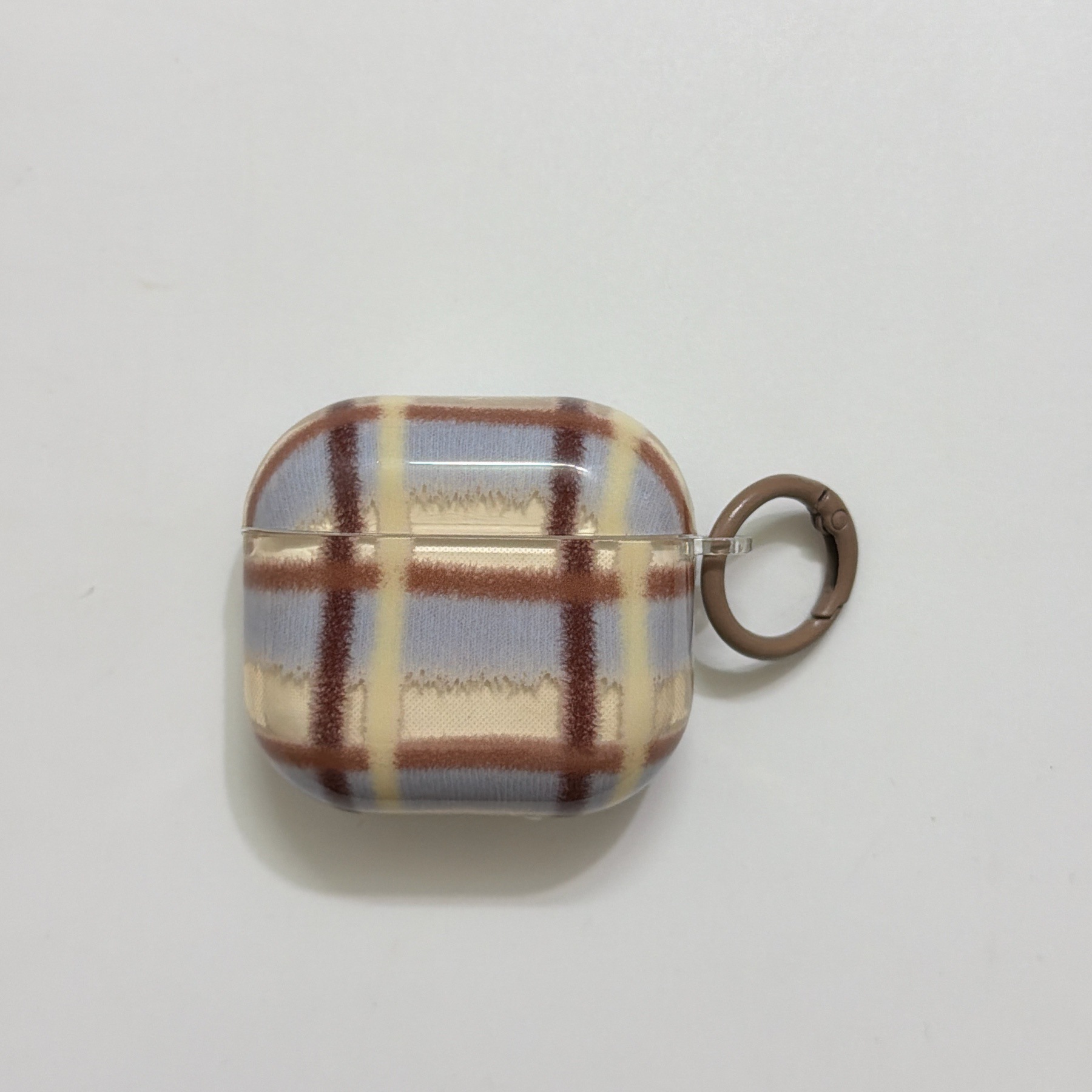 Gray-brown plaid, brown ring