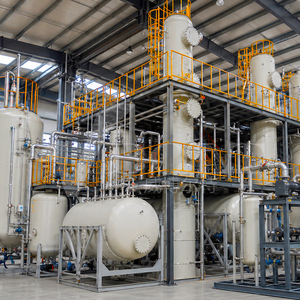 Machine de distillation fractionnée pour recycler les huiles usagées en neuves, équipement de transformation des huiles lubrifiantes usagées en diesel - Product Image 1