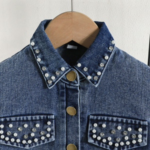 Completo in denim da <span class=keywords><strong>bambina</strong></span> 2026 con gilet e pantaloncini decorati con pizzo e perline - <span class=keywords><strong>Abbigliamento</strong></span> elegante e di tendenza per bambine 2-8 anni - Product Image 3