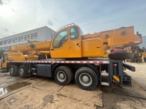 Grue de camion QY50 de 50 tonnes d'occasion, grue mobile hydraulique d'occasion pour travaux de levage - Product Image 1