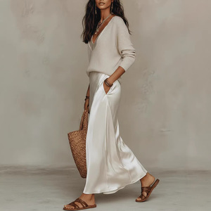 Ensemble robe deux pièces pour femmes, haut à manches courtes, robe en satin, tenue de travail élégante - Product Image 2