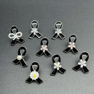 Black <b>Bow</b> Brooch With Pearl And Flower For Women <b>Gift</b> Zinc Alloy Fashion Pin - Product Image 1