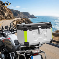 Boîte arrière de moto en alliage d'aluminium personnalisée 65L pour deux casques avec plaque de montage sur mesure, service OEM pour le marché secondaire de la moto