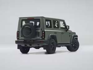 212 자동차 2025 BAW 212 T01 SUV 2.0T 185kW 252Ps 8AT AWD <span class=keywords><strong>4x4</strong></span> 컴팩트 4 도어 5 좌석 어두운 인테리어 유로 VI 배출 기준 - Product Image 4