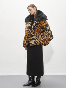 Piumino con collo in pelliccia di volpe giallo <span class=keywords><strong>leopardato</strong></span> con stampa zebrata da <span class=keywords><strong>donna</strong></span> - Product Image 4