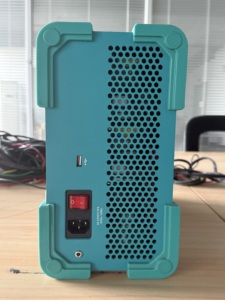 Analyseur de polarité et de rapport V-I facile à transporter avec alimentation en tension AC 100~264V 50/60Hz - Product Image 5