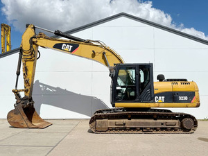 Nouvelle arrivée 23 tonnes Original Caterpillar Cat323dl Pelle sur chenilles moyenne d'occasion bon marché Pelle sur chenilles 323d2l Cat d'occasion - Product Image 2