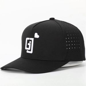 หมวกเบสบอลสีดำปีกโค้งปรับได้ พร้อมรูเจาะแบบเลเซอร์กันน้ำ ลายปัก 3 มิติ 5 จุด แบบสั่งทำพิเศษ - Product Image 2