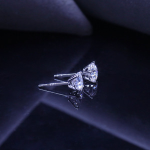 Envío Inmediato: Pendientes de Oro Rosa para Mujer, Diseño Romántico y Elegante con Moissanita Chapada en Oro de 6.5mm VVS en Forma de Bola - Product Image 5