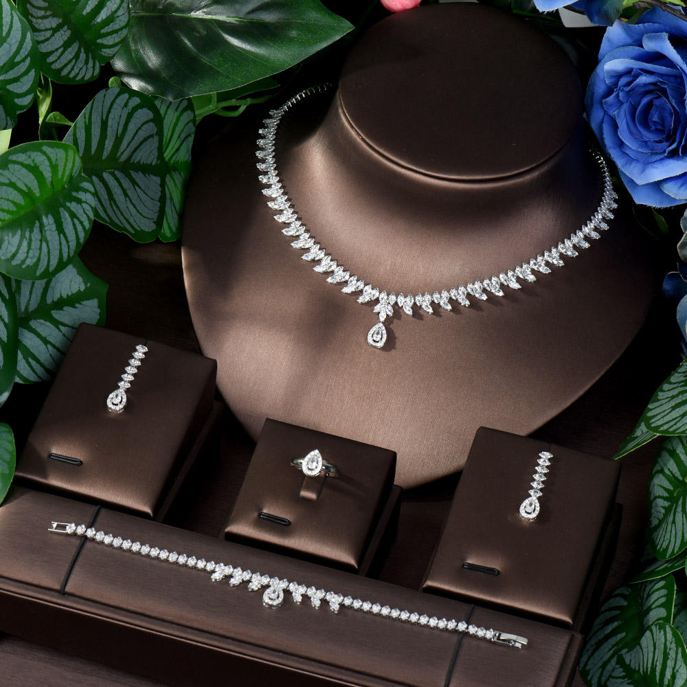 ชุบแพลทินัม